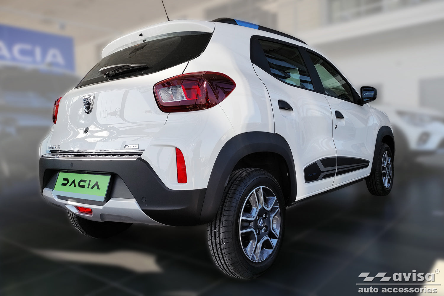 Lastskydd Dacia Spring halvkombi 5-dörrars 2021–2024 – Silver satin – detaljbild 2