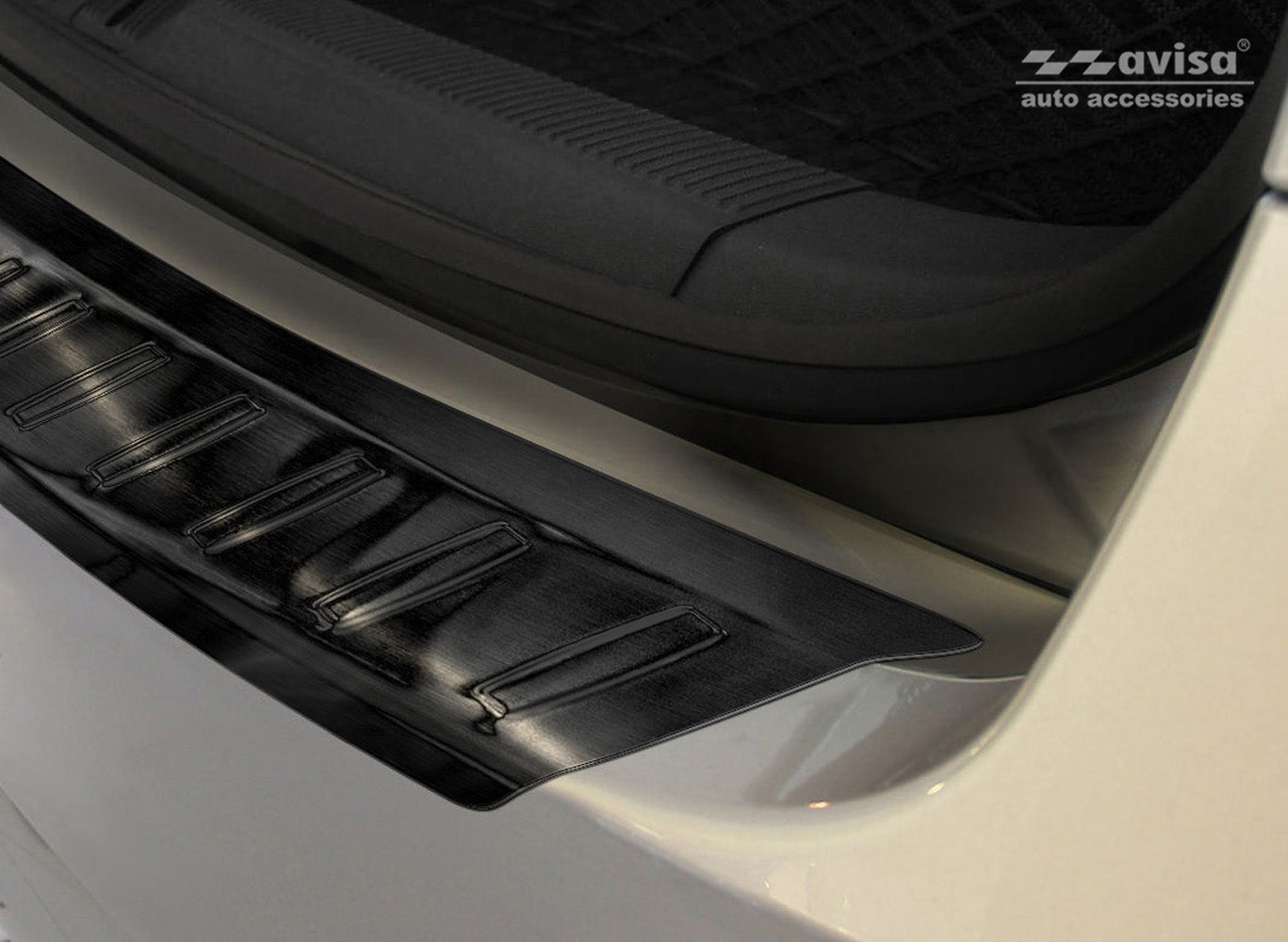 Lastskydd Skoda Octavia II Kombi 2004–2013 – Svart – detaljbild 2