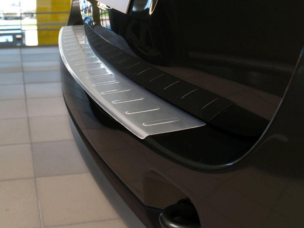 Lastskydd Dacia Duster 2010–2013, facelift 2013–2017 – Silver satin