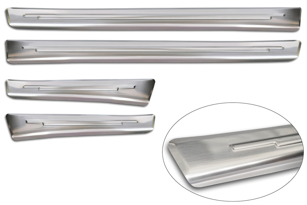 Tröskelskydd Lines Subaru Forester VI 2024+ – Silver satin
