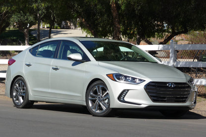Lastskydd Hyundai Elantra VI sedan 2016–2018 – Silver satin – detaljbild 2