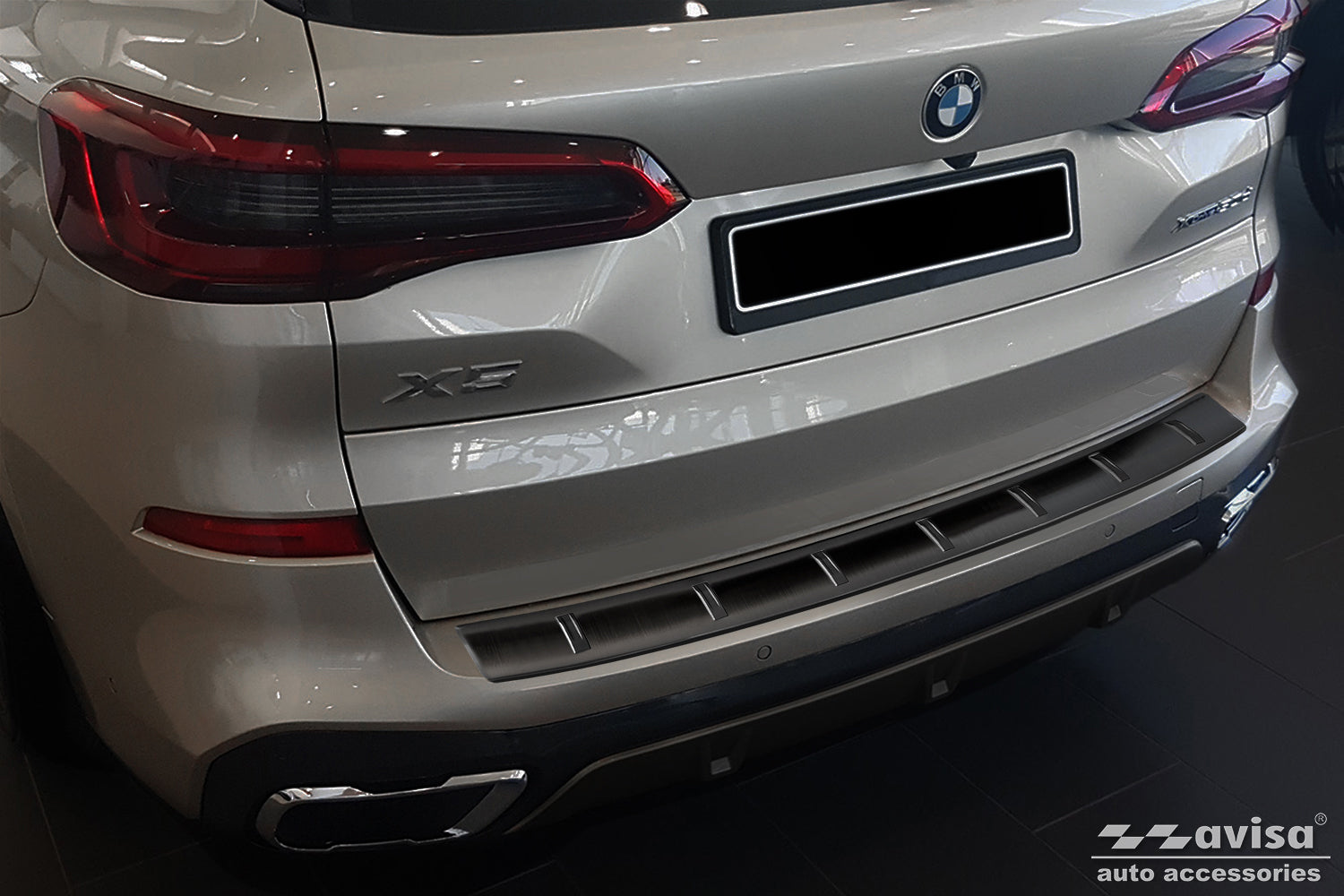 Lastskydd Strong Edition BMW X5 IV G05 M-paket 2018–2023 facelift 2023+ – Svart – detaljbild 2