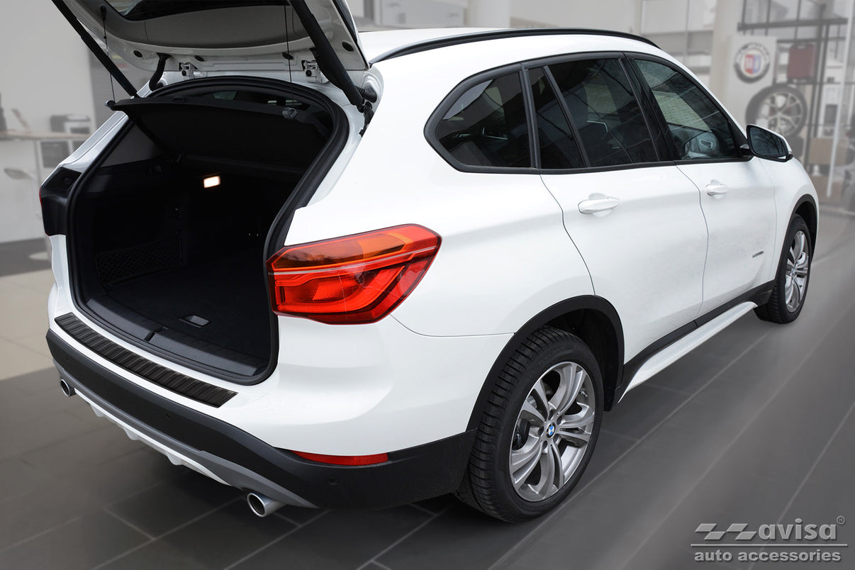 Lastskydd Black Mat BMW X1 F48 facelift 2015–2019, facelift 2019–2022 – Mattsvart – detaljbild 2