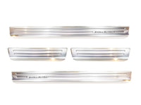Tröskelskydd Special Edition Volkswagen Touareg III 2018–2023 facelift 2023+ – Silver satin (2/22241)