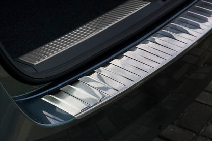 Lastskydd Skoda Superb III Kombi 2015–2019, facelift 2019–2024/ Scout III 2019+ – Silver satin