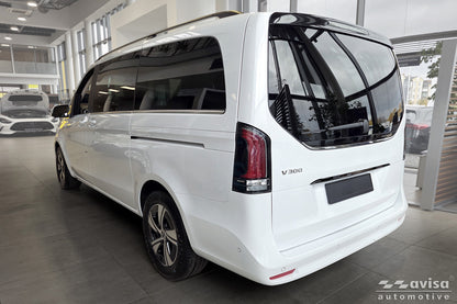 Bakluckelist Mercedes V Class W447/ Vito III/ Marco Polo 2014–2019, facelift 2019–2024, facelift 2024+ – Spegelblank svart – detaljbild 2