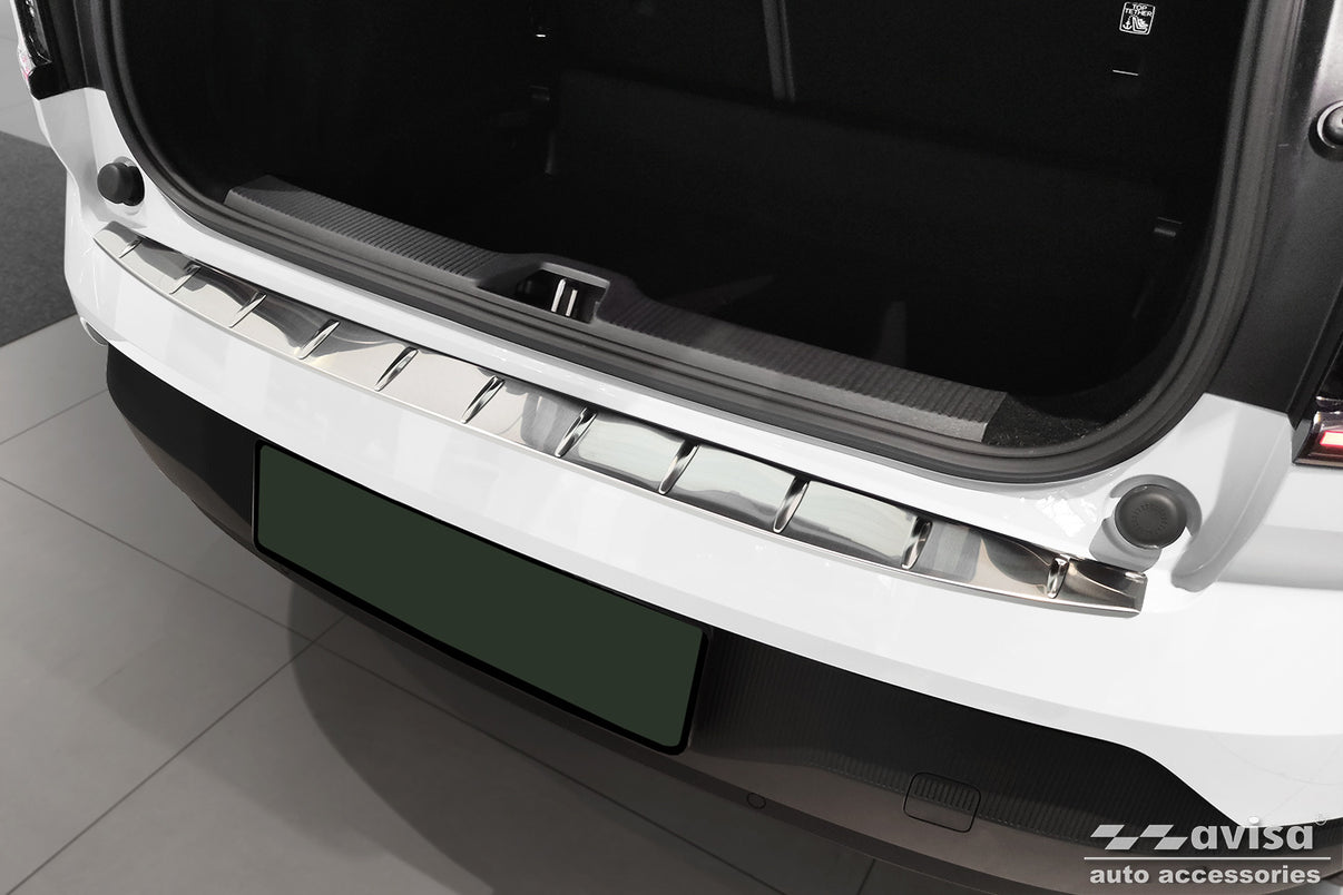 Lastskydd Volvo EX30 2023+ – Silver satin – detaljbild 3