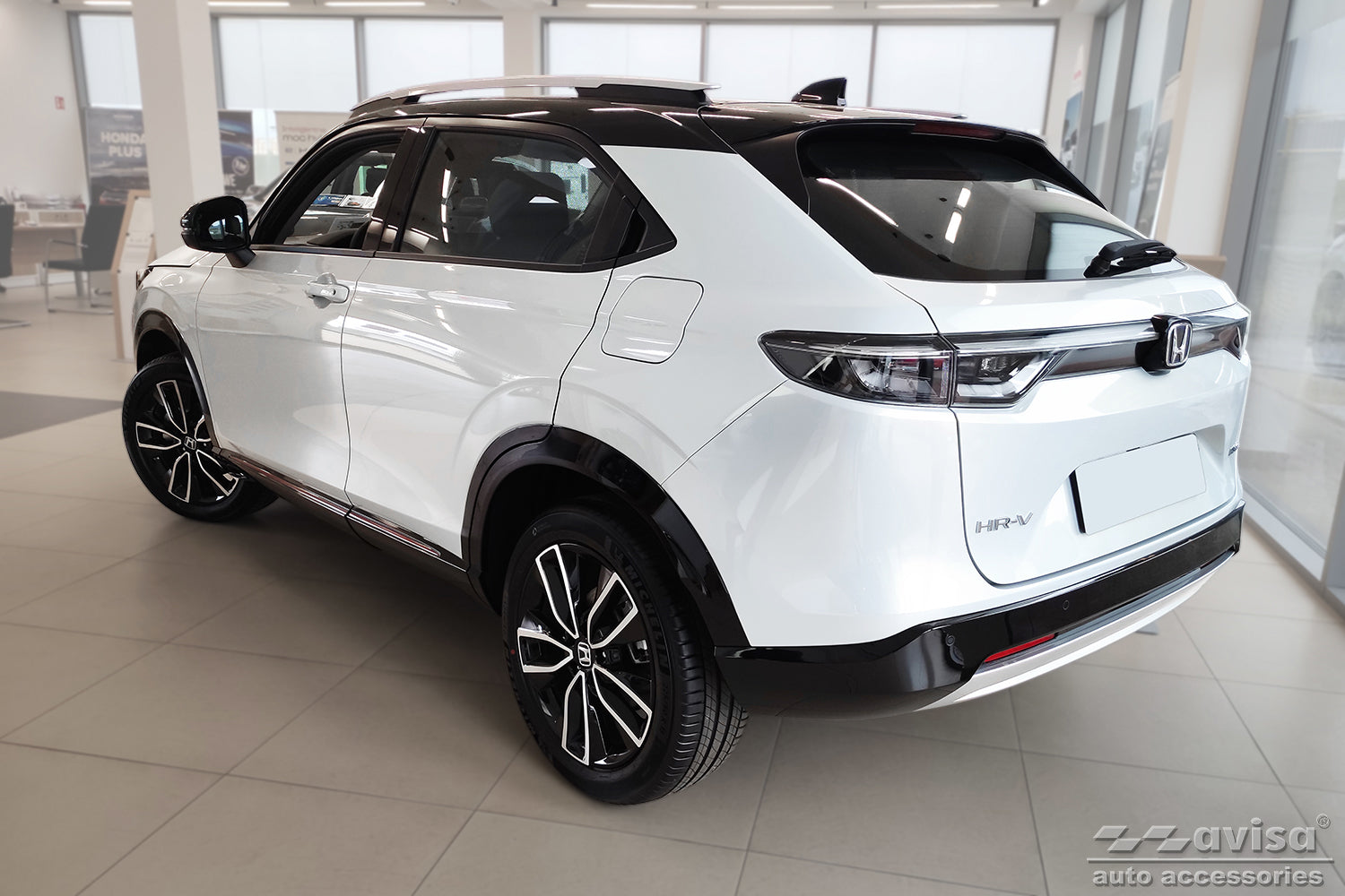 Tröskelskydd Hybrid Honda Hr-V III 2021+ – Spegelblank svart – detaljbild 3