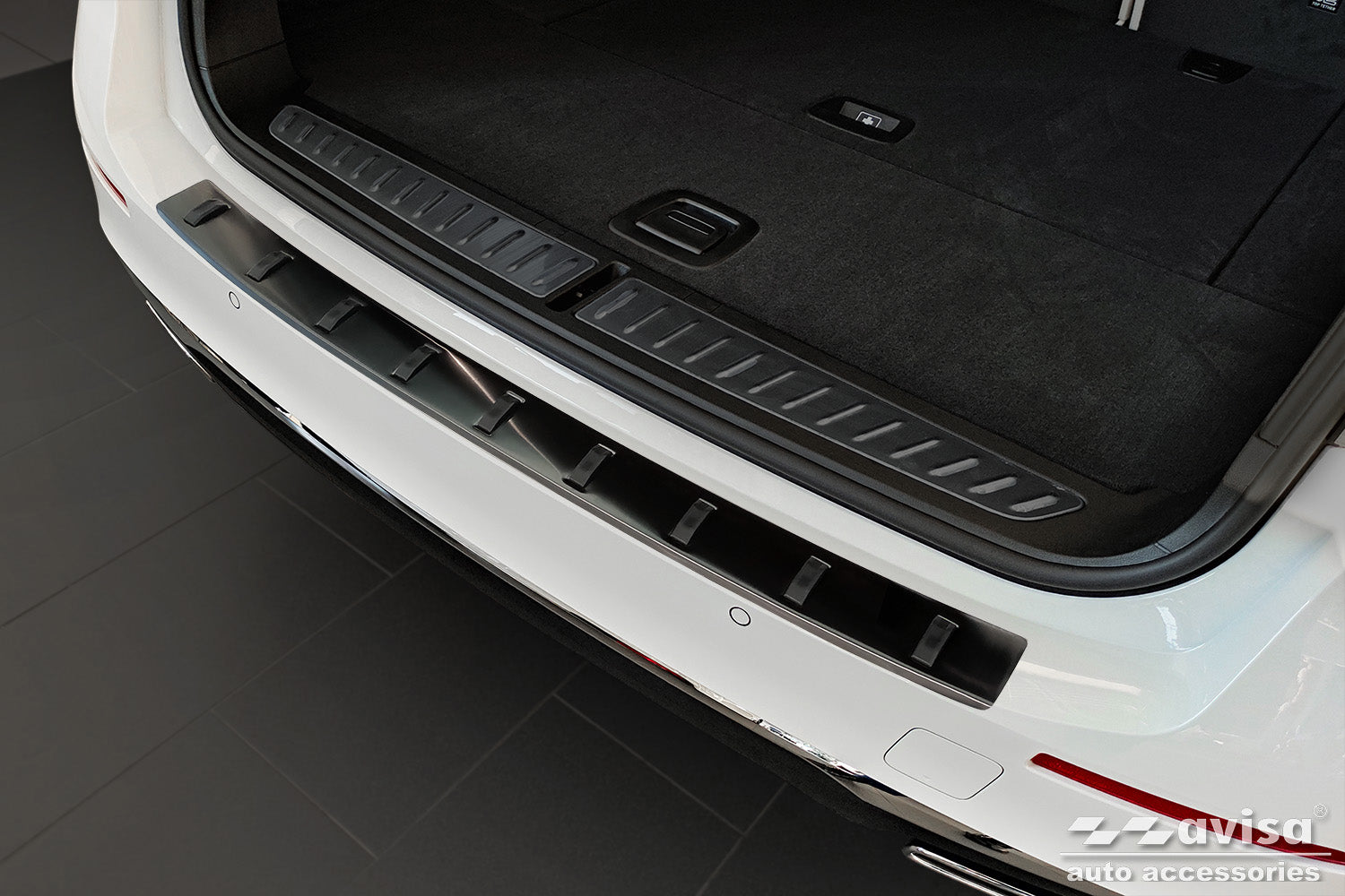 Lastskydd Strong Edition BMW 5 VII Touring G31 facelift 2020–2024 (utan M-paket) – Svart – detaljbild 3