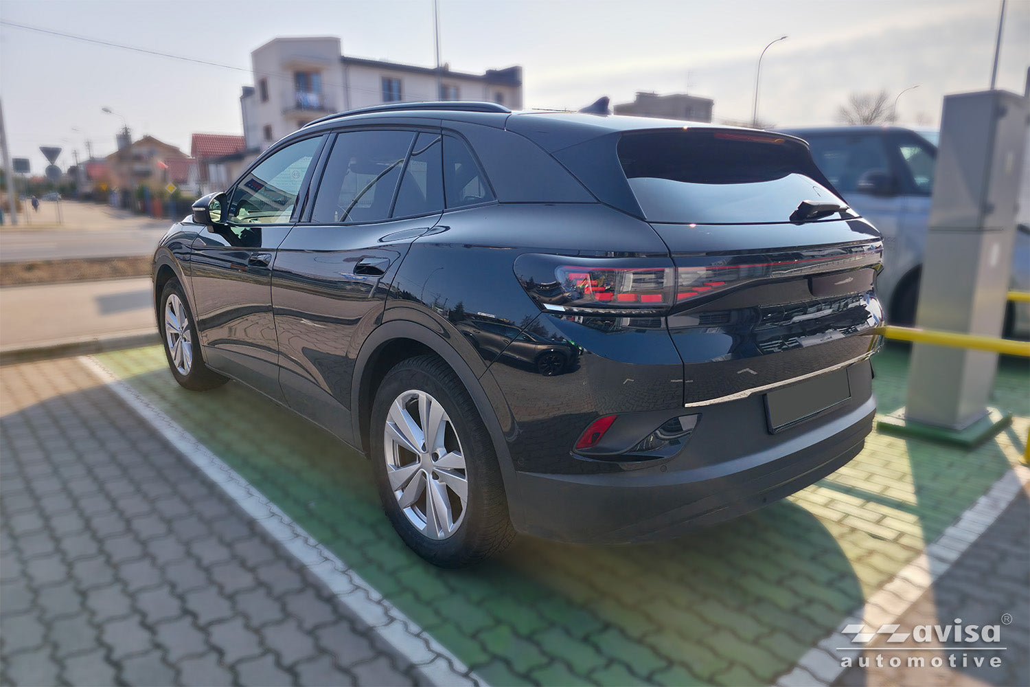 Bakluckelist Volkswagen ID 4 2020+ – Spegelpolerat silver – detaljbild 2