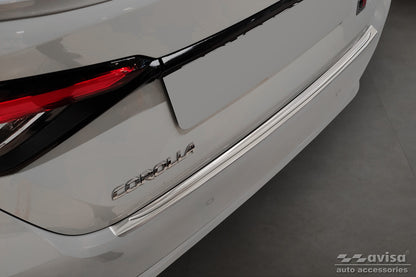 Lastskydd Toyota Corolla XII Sedan 2018+ / Toyota Corolla XII GR Sport sedan 2019+ – Silver satin – detaljbild 3