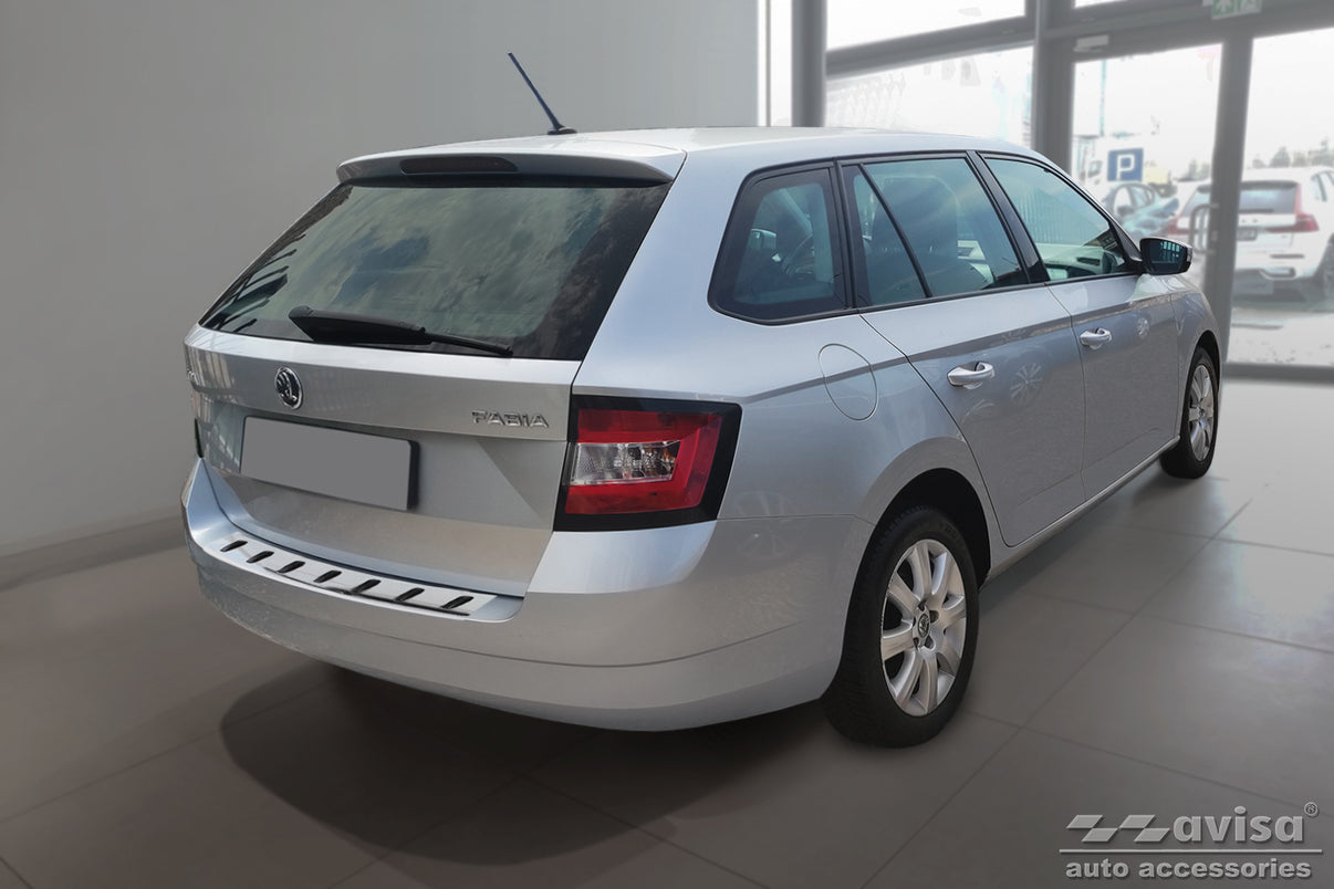 Lastskydd Strong Edition Skoda Fabia III Kombi 2014–2018 – Silver satin – detaljbild 2