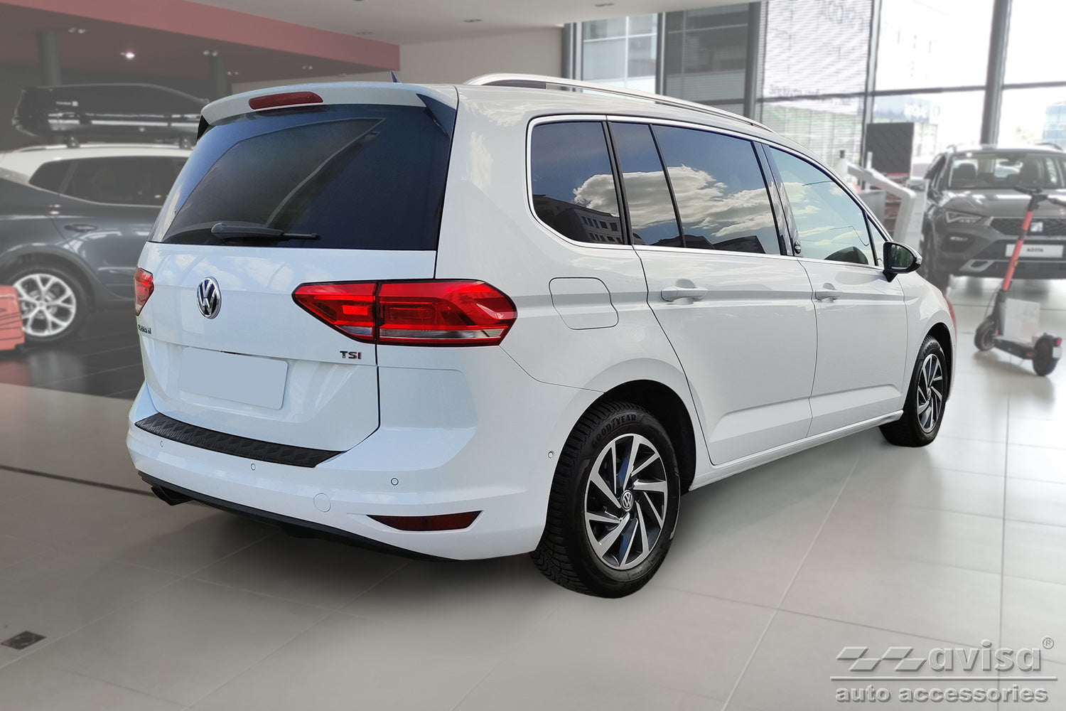 Lastskydd Black Mat Volkswagen Touran III/ R-line 2015+ – Mattsvart – detaljbild 2