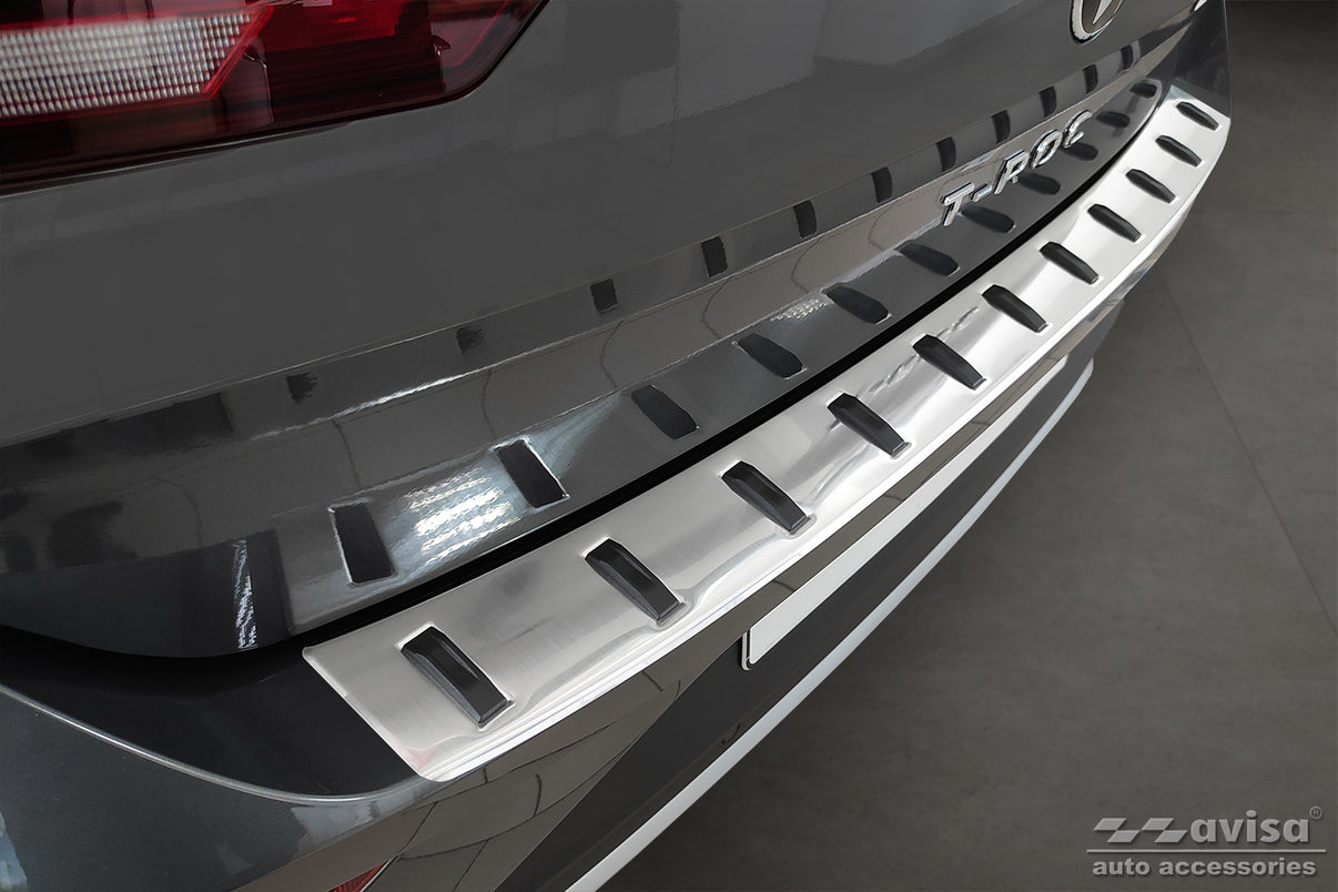 Lastskydd Strong Edition Volkswagen T-Roc/ cabrio 2017–2022, facelift 2022+ – Silver – detaljbild 3