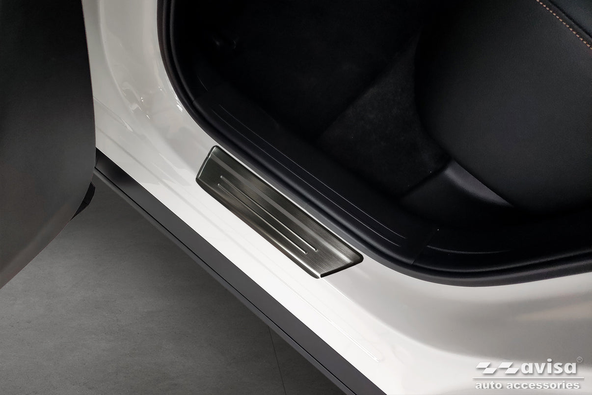 Tröskelskydd Lines Mazda CX-60 2022+ – Svart – detaljbild 2
