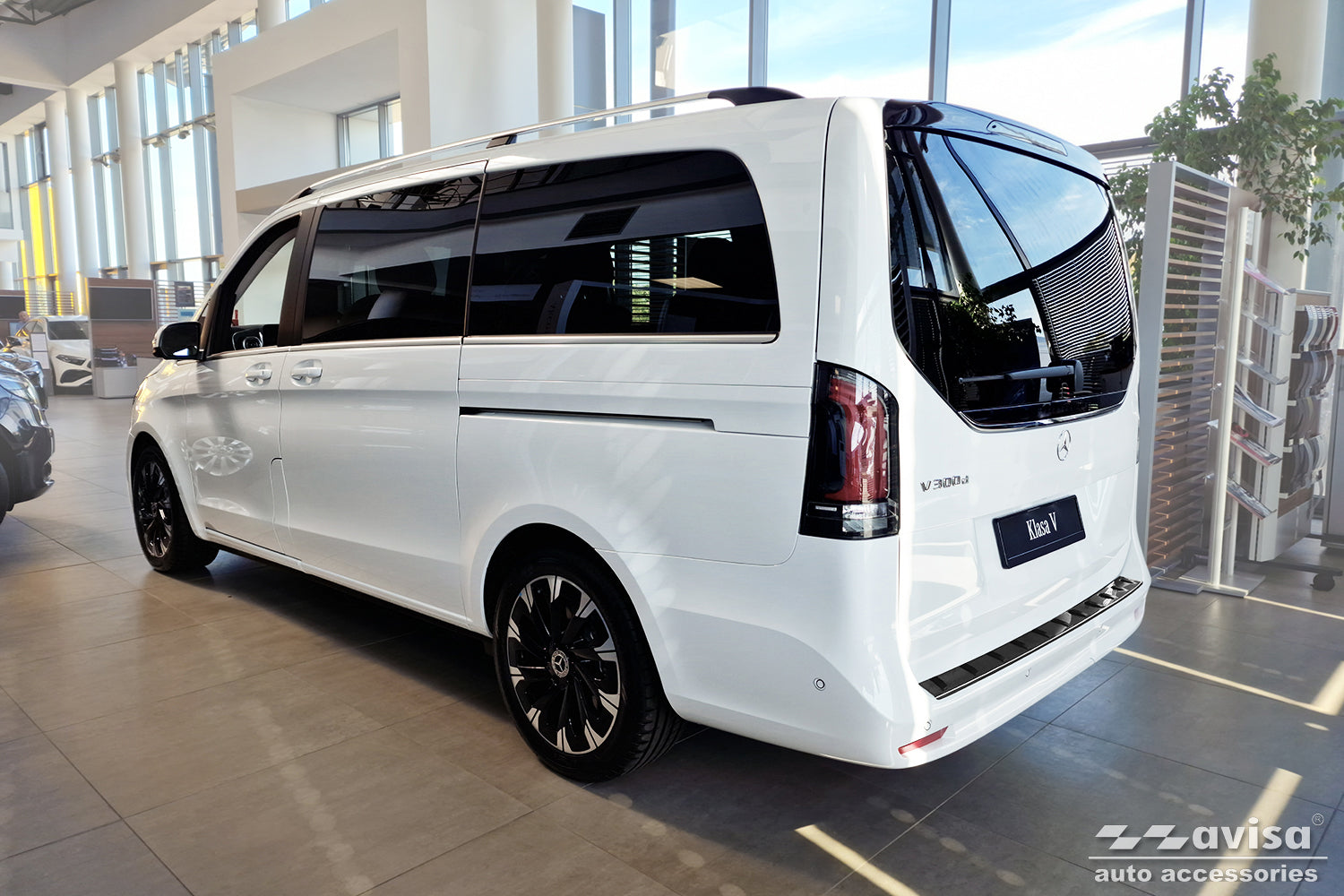 Tröskelskydd Black Mat Mercedes V Class W447/ Vito III 2014+ – Mattsvart – detaljbild 2