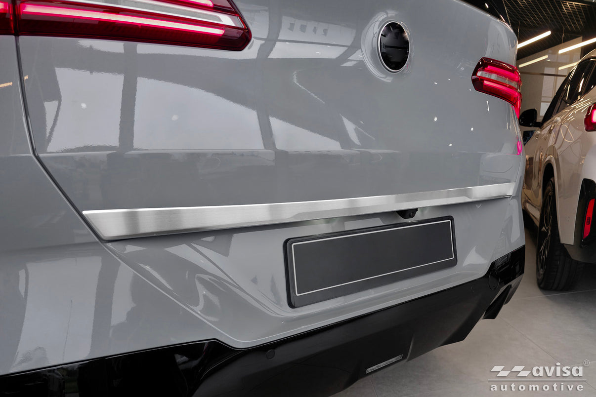 Bakluckelist BMW X3 (G45) 2024+ – Silver satin – detaljbild 3