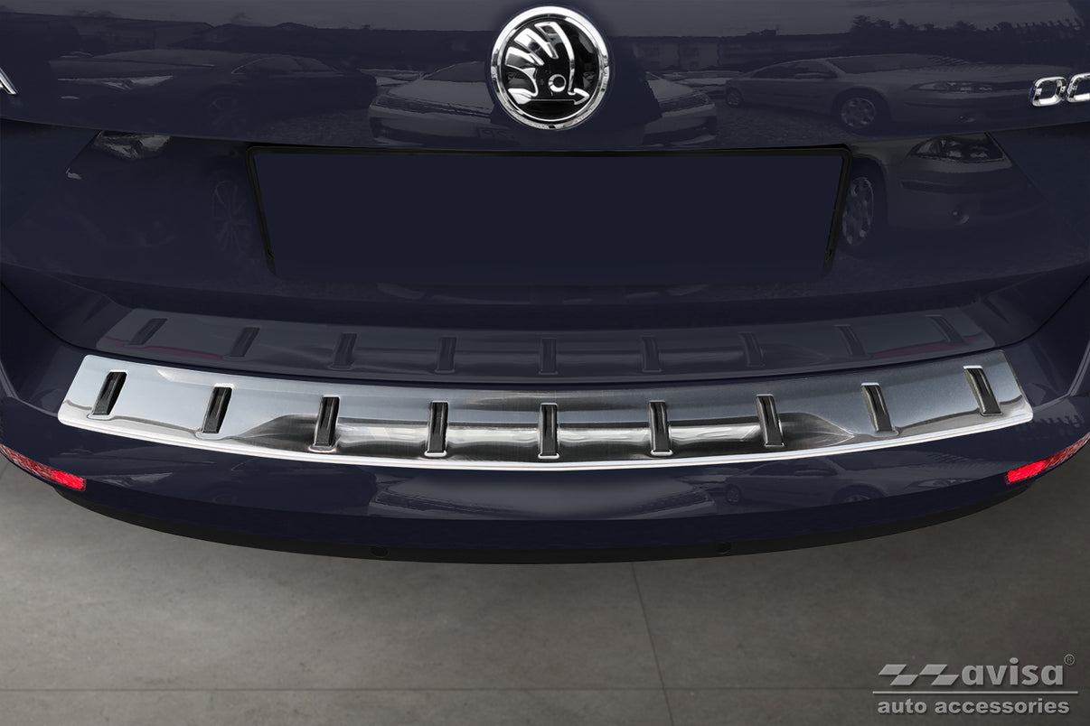 Lastskydd Strong Edition Skoda Octavia III Kombi facelift 2016–2019 – Silver – detaljbild 3