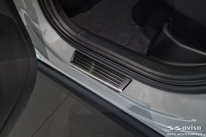 Tröskelskydd Lines Volvo EX 30 2023+ – Svart – detaljbild 2