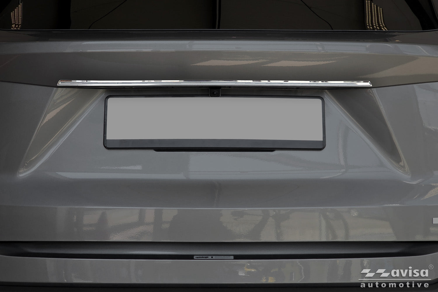Bakluckelist Kia Sorento IV facelift 2020+ – Spegelpolerat silver (2/38233) – detaljbild 3