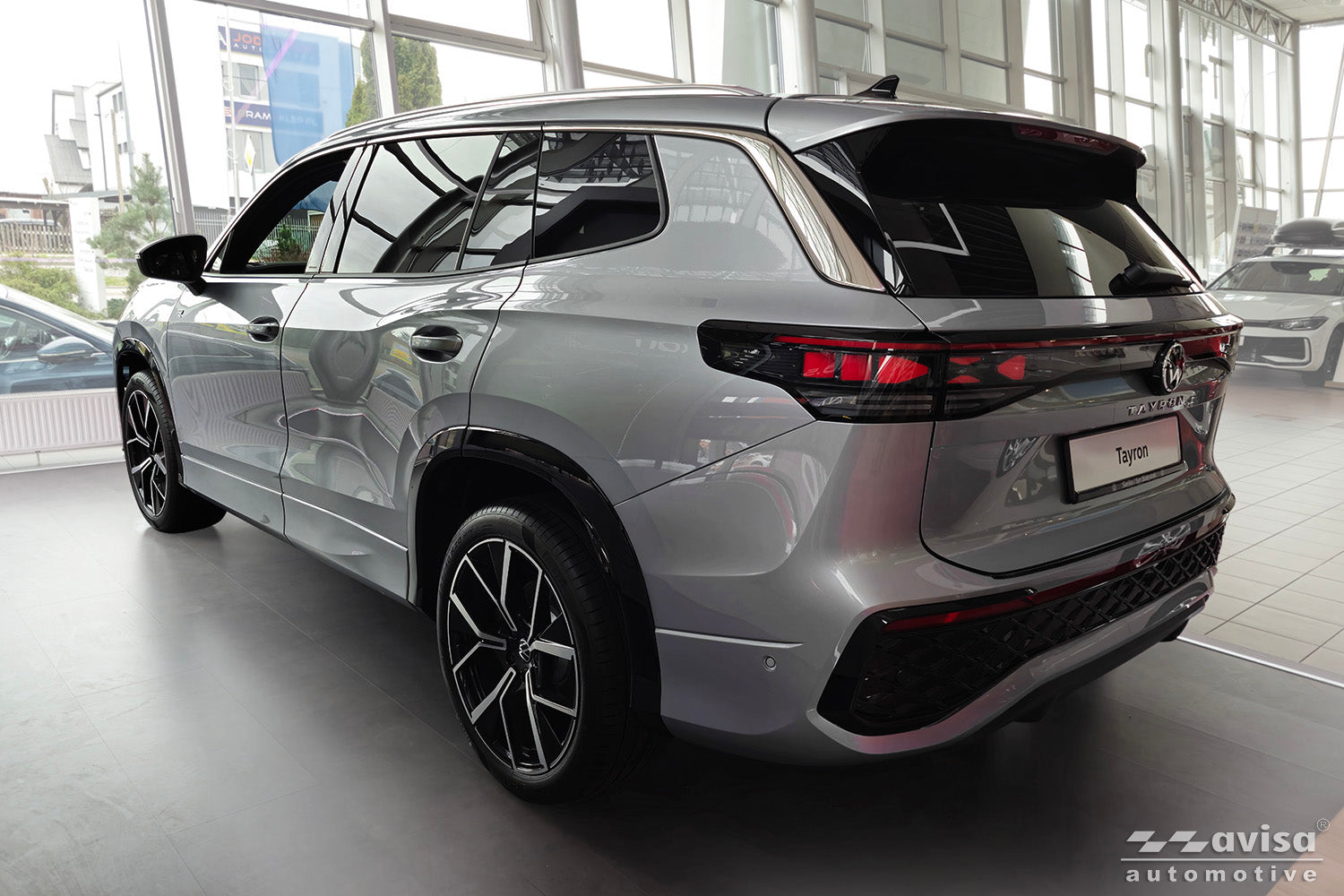 Lastskydd Volkswagen Tayron II 2025+ – Svart – detaljbild 2