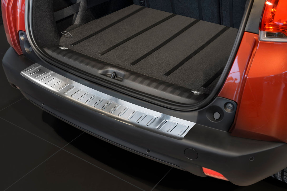Lastskydd Peugeot 2008 crossover 2013–2016, facelift 2016–2019 – Silver satin