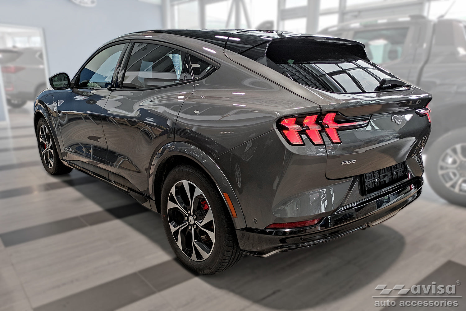 Fotstöd Ford Mustang Mach-E 2020+ – Silver satin – detaljbild 2