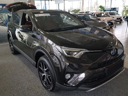 Lastskydd Toyota RAV4 IV facelift 02.2016–2018 – Silver satin – detaljbild 2