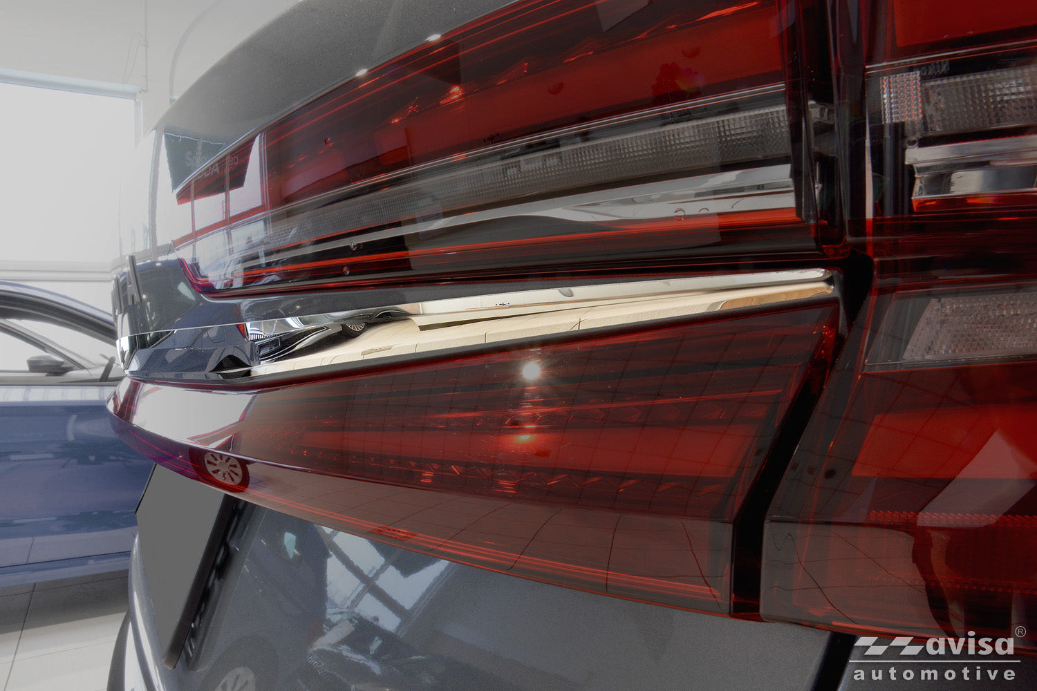 Bakluckelist Skoda Kodiaq II 2024+ – Spegelpolerat silver – detaljbild 3