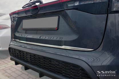 Bakluckelist Toyota Yaris Cross 2021+ – Silver satin – detaljbild 3