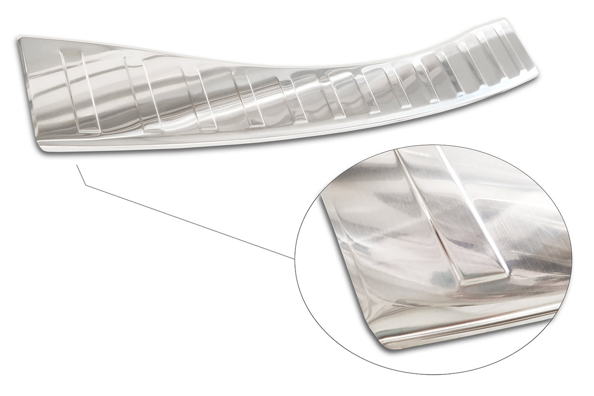 Lastskydd Ford Mondeo MK5 halvkombi 5-dörrars/ sedan 2014–2019, facelift 2019+ – Silver satin