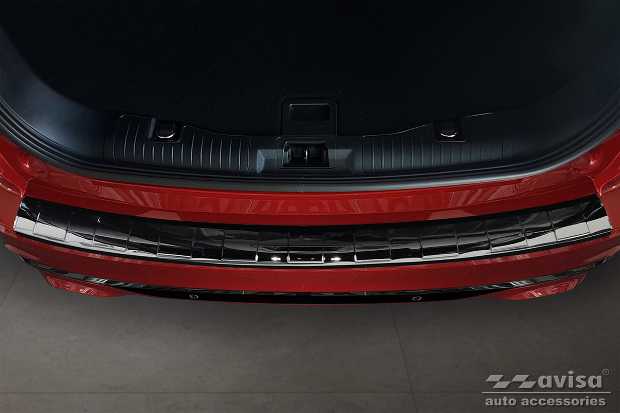 Lastskydd Ford Kuga III ST-Line/ Hybrid/ Vignale 2019–2024, facelift 2024+ – Spegelblank svart – detaljbild 3