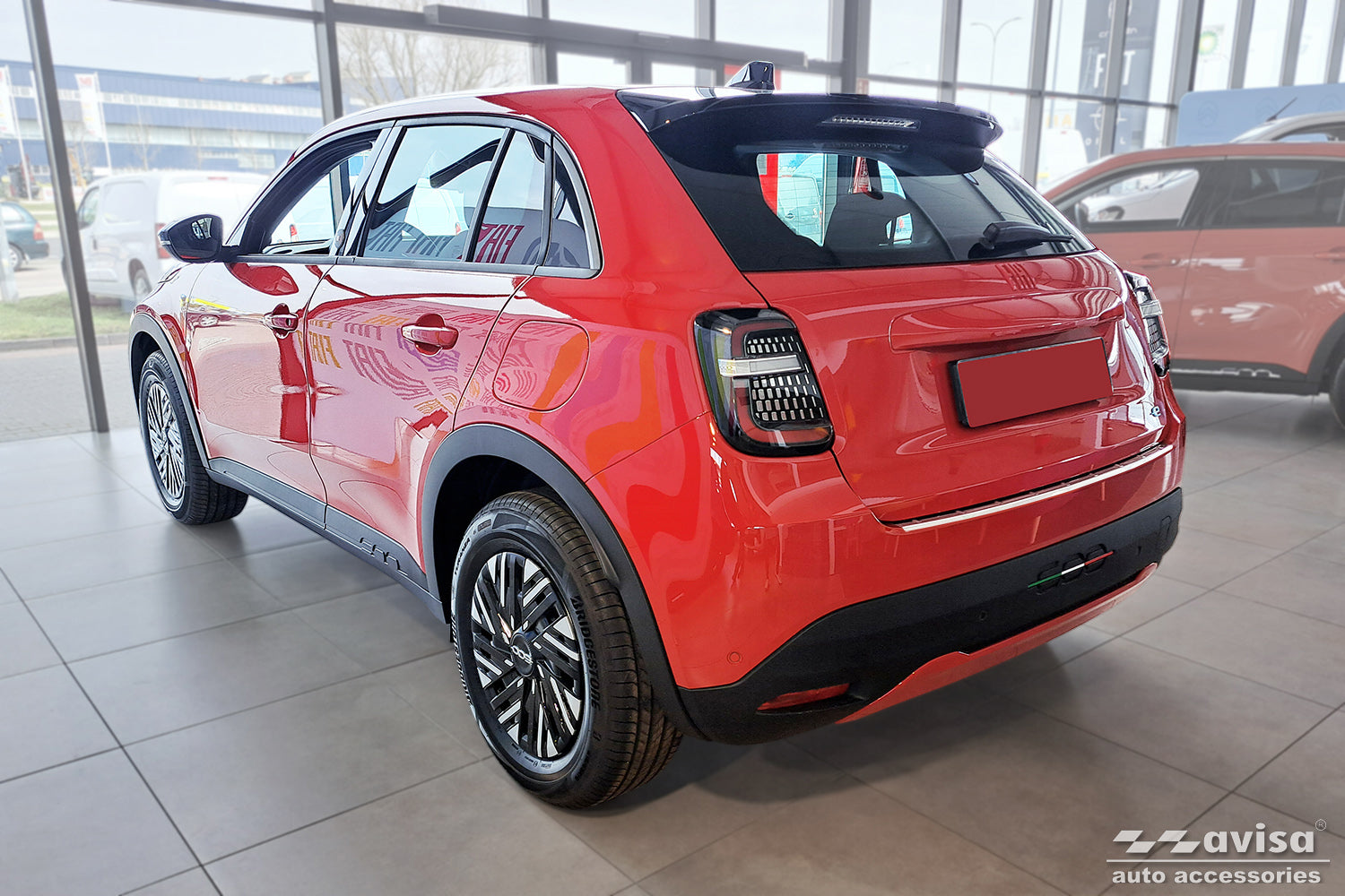 Lastskydd Fiat 600 2023+ – Silver satin – detaljbild 2