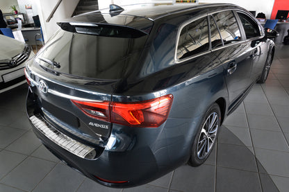 Lastskydd Toyota Avensis III Kombi facelift 2015+ – Silver satin – detaljbild 3