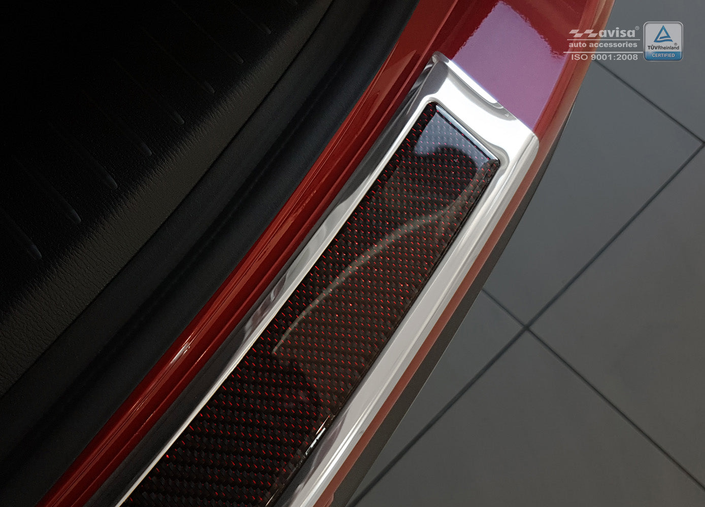 Lastskydd Mazda CX-5 I 2012–2014, facelift 2014–2017 – miror steel, Röd&Svart Kolfiber – detaljbild 2