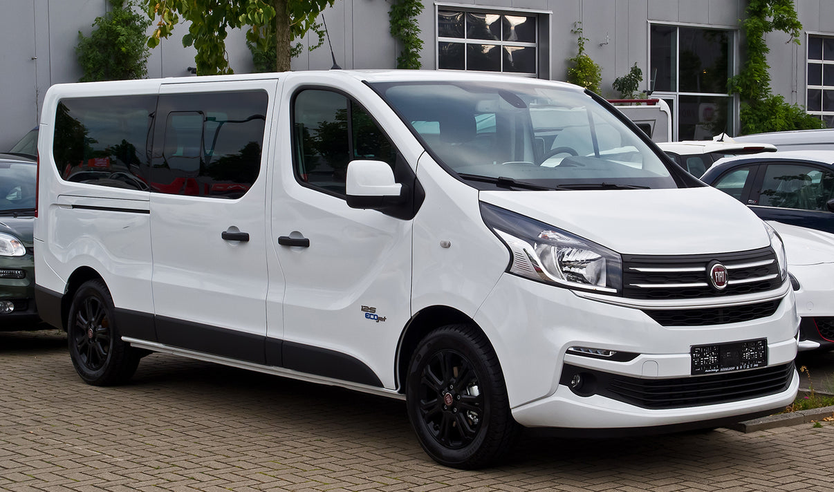 Lastskydd Fiat Talento 2016–2021 m.fl. – Svart – detaljbild 2