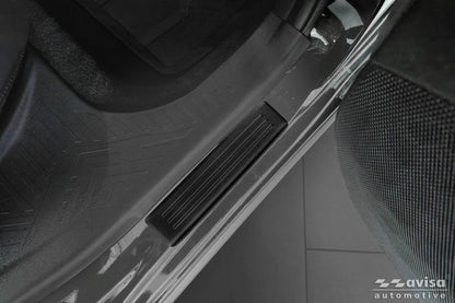 Tröskelskydd Black Mat Subaru Crosstrek III 2023+ – Mattsvart – detaljbild 2