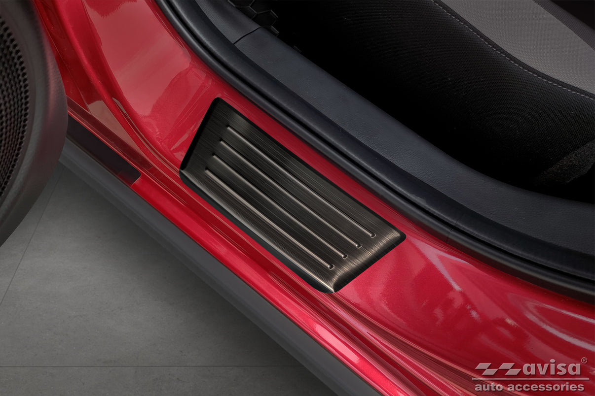 Tröskelskydd Lines Honda Jazz V Crosstar hybrid 2020+ – Svart – detaljbild 2