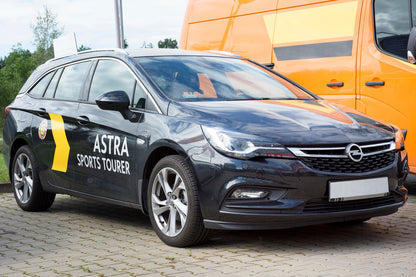 Lastskydd Opel Astra V K sports tourer 2015–2019, facelift 2019–2022 – Svart – detaljbild 3