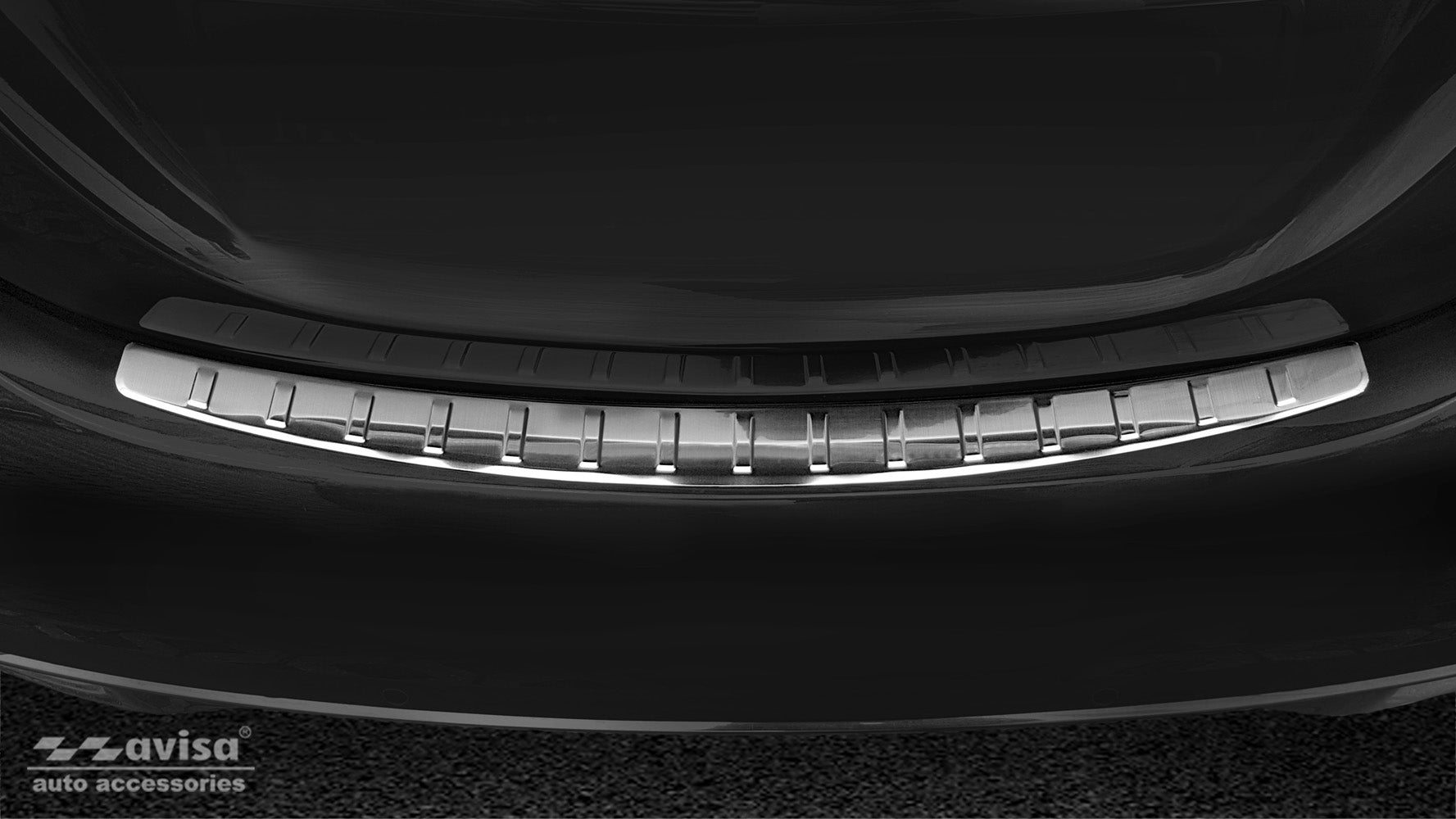 Lastskydd Mercedes C Class IV W205/ AMG sedan 2014–2019, facelift 2019+06.2021+ Silver satin – detaljbild 3