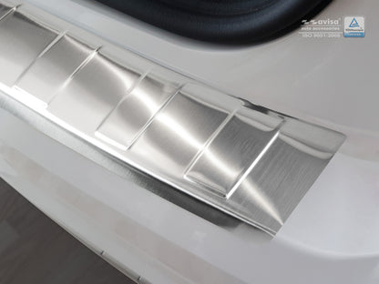 Lastskydd Audi Q2 crossover 2016–2020 – Silver satin – detaljbild 2