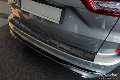 Lastskydd Strong Edition Ford Kuga III ST-Line/ Hybrid/ Vignale 2019–2024, facelift 2024+ – Svart – detaljbild 3
