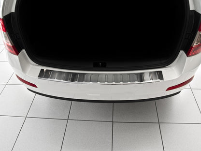 Lastskydd Skoda Octavia III Kombi 2013–2016 – Silver satin – detaljbild 2