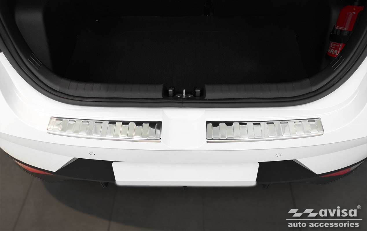 Lastskydd Hyundai i20 III halvkombi 5-dörrars 2020–2023 facelift 2023+ – Silver satin – detaljbild 3