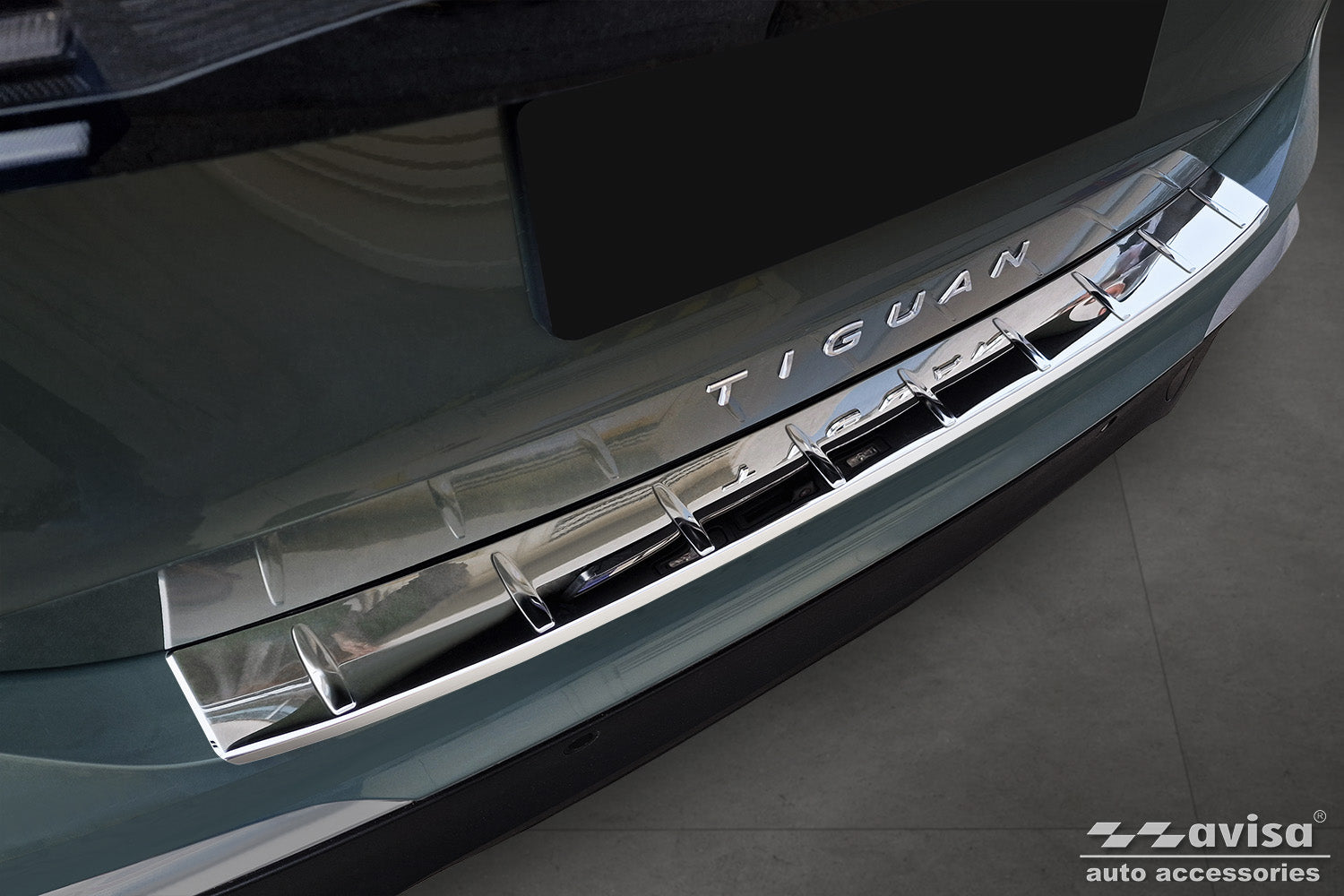 Lastskydd Volkswagen Tiguan III 2024+ – Spegelpolerat silver – detaljbild 3