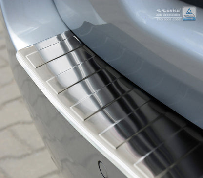 Lastskydd BMW 5 F11 touring 2010–2013, facelift 2013–2017 – Silver satin – detaljbild 2