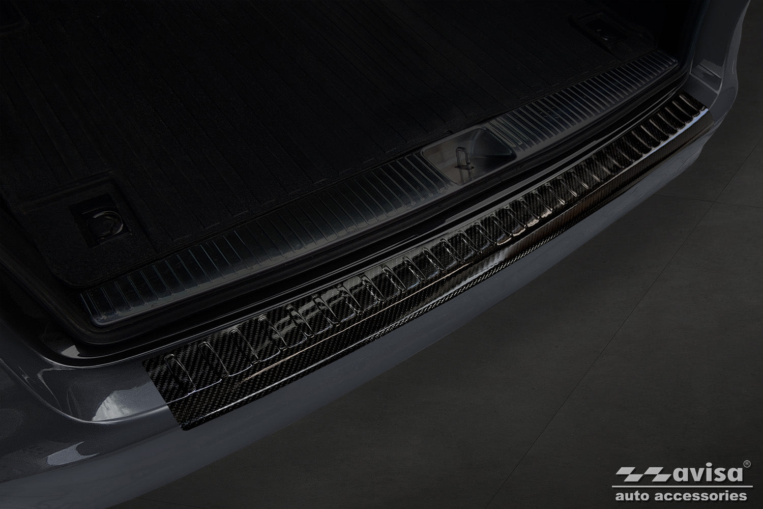 Lastskydd Mercedes E Class W212 Kombi 2013–2015, facelift 2015–2016 – Svart – detaljbild 3