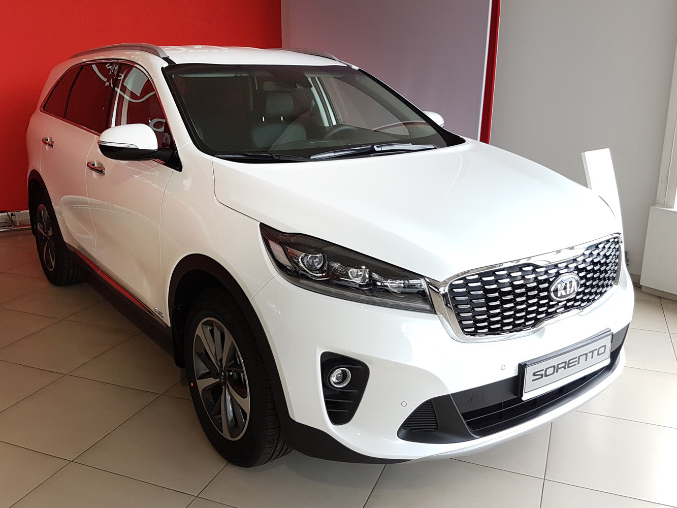 Lastskydd Kia Sorento III facelift 2017–2020 – Silver satin – detaljbild 3
