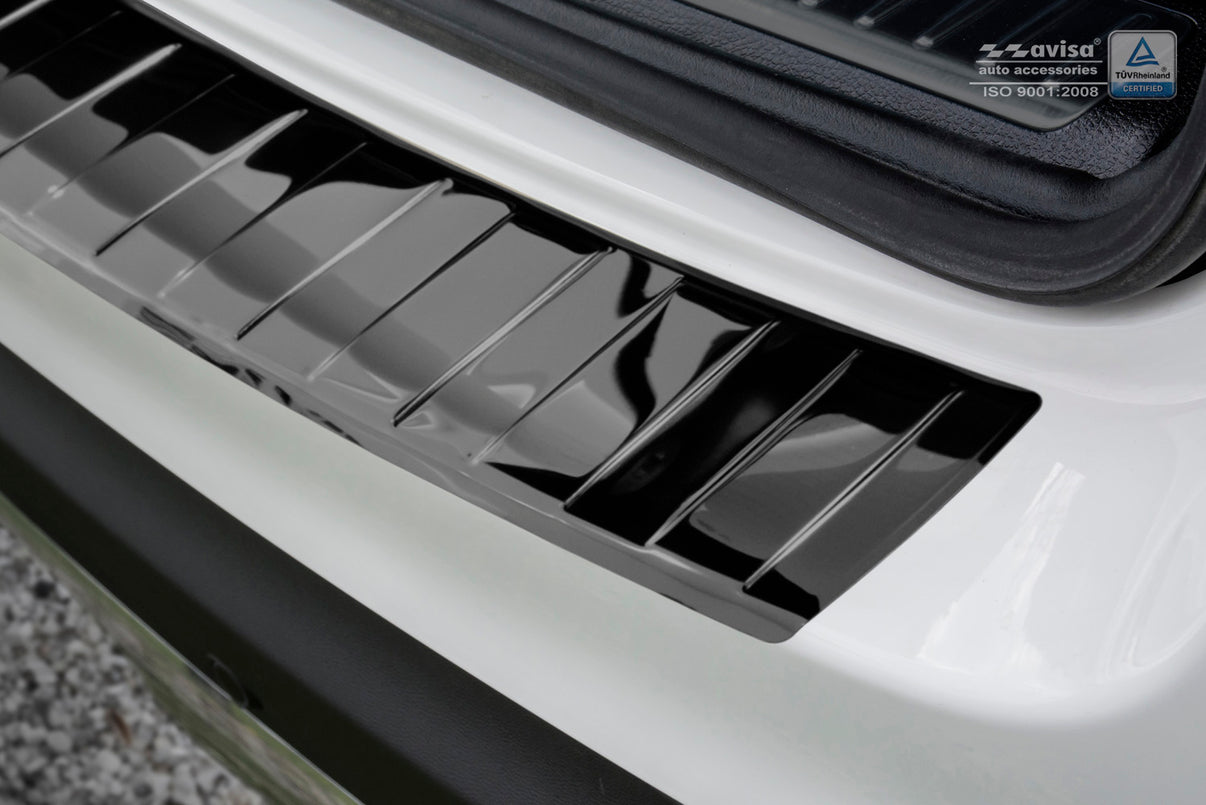 Lastskydd Mercedes Glc (X253) 5-dörrars/ Hybrid 2015–2019, facelift 2019–2022 – Spegelblank svart – detaljbild 2