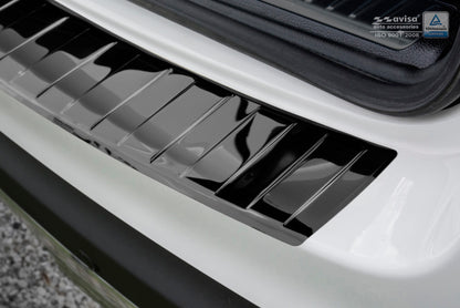 Lastskydd Mercedes Glc (X253) 5-dörrars/ Hybrid 2015–2019, facelift 2019–2022 – Spegelblank svart – detaljbild 2